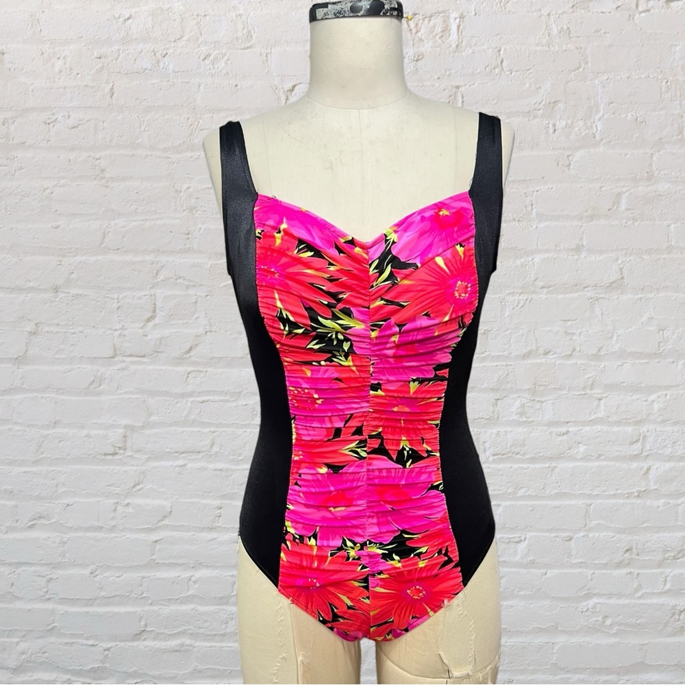 Vintage 90s sea fair swimsuit